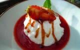 Île flottante aux fraises et vinaigre balsamique