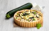 Cette recette de quiche courgettes-feta ultra-facile régale à tous les coups !