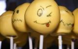 Cake pops smiley