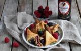 Samoussas de crêpes au rhum et compotée de fruits rouges