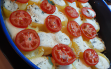 Gratin de pommes de terre, tomates à la mozzarella