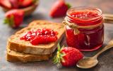 “Excellente recette !” : testez notre délicieuse recette de confiture de fraise avec un ingrédient qui fait la différence