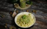 Tagliatelles au pesto de courgettes aux noisettes