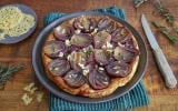 Tarte tatin aux oignons rouges : la recette simple et réconfortante pour se régaler en hiver