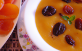 Soupe d'abricots et raisins aux épices