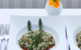 Trio de quinoa aux herbes et asperges