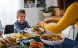 Tous nos conseils pour équilibrer chaque repas selon l’âge des enfants