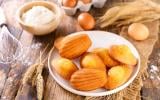 Parfaites pour l’apéro : cette diététicienne partage sa recette de madeleines salées au chèvre et tomates séchées