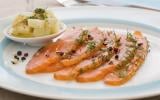 Saumon Gravlax comme dans les pays scandinaves