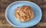 “Une dose de réconfort” : François-Régis Gaudry nous livre sa recette de croustade aux pommes et à l’érable