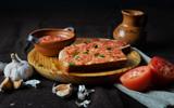 Cette recette espagnole prête en 10 minutes seulement est idéal pour un apéro express et gourmand