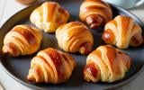 Nouvel An : pour votre apéritif dînatoire, misez sur cette recette de mini croissants au saumon fumé et fromage frais, un régal simple !