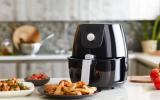 Vous avez acheté un air fryer récemment ? Voici les accessoires dont vous allez avoir besoin pour faciliter son utilisation