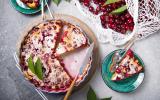 Clafoutis aux cerises : Julie Andrieu partage sa recette absolument irrésistible !