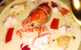 Bouillon de homard au lait de coco