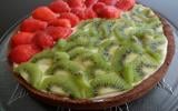 Tarte à la crème légère, fraises et kiwis