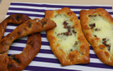 Fougasse aux fromages et carvi