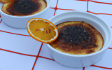 Crème brûlée maison au chocolat et à l'orange