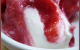 Sorbet à la framboise et yaourt à la grec