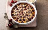 « Avec ou sans noyaux ? » : Laurent Mariotte livre sa recette pour un bon clafoutis aux cerises