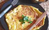 Omelette de pommes de terre au gruyère