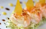 Les langoustines de petite pêche servies en salade, vinaigrette acidulée à la mangue