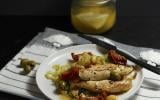 Fricassée de poulet aux spaghettis de courgette amandes et citron confit