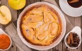 Comment faire un gâteau façon cheesecake aux pommes, sans sucres ajoutés ?