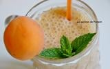 Smoothie aux abricots, melon, pêche et guarana blanc