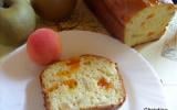 Cake aux petits-suisses, pommes-abricots