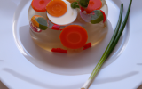 Aspic d'œuf de caille aux légumes