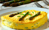 Omelette souflée aux asperges