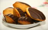 Madeleines en coques de chocolat