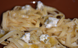 Tagliatelles au chèvre et miel