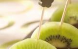 Sucettes de kiwi de l'adour au chocolat IGP