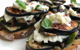 Toast d'aubergines au chèvre