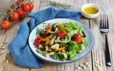 Marre de la salade de tomates ? voici 10 recettes pour des salades veggie rafraîchissantes