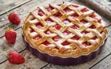 Belle et délicieuse : cette tarte aux fraises quadrillée est un délice de saison ! Voici notre recette