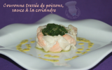 Couronne tressée de poissons aux épinards, sauce à la coriandre