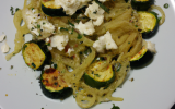 Spaghetti aux courgettes et à la feta