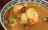 Soupe aux crevettes et à la citronnelle