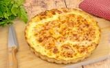 Cette recette de quiche lorraine ultra simple et bien meilleure que celle que vous achetez