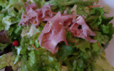 Jambon cru en salade