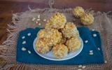 Panellets (biscuits aux amandes et aux pignons)