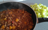 Sauce bolognaise à la pancetta et céleri