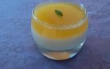 Verrine de lait de coco et gelée d'ananas