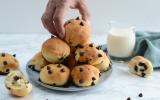 Petites brioches aux pépites de chocolat