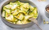 “Comment faire une entrée d’exception avec une simple courgette ?” : ce chef partage une recette qui va bluffer vos invités !