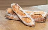 Où acheter la meilleure baguette tradition du Grand Paris ? Voici la boulangerie qui a gagné le concours 2025 !