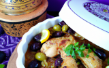 Tajine de poulet au citron confit et aux olives violettes